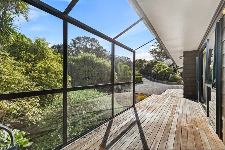 Photo of property in 93 Hamilton Road, Waimauku, 0881