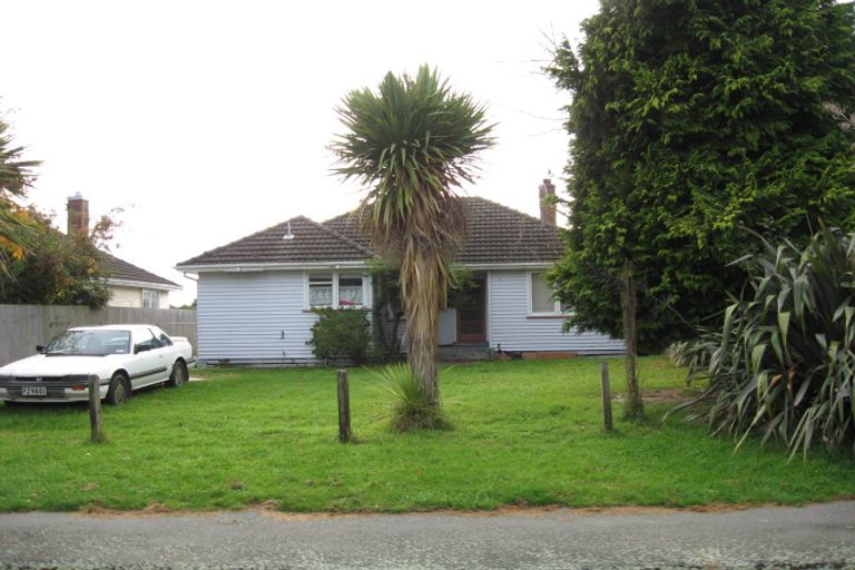 Photo of property in 11 Boyne Avenue, Northcote, Christchurch, 8052