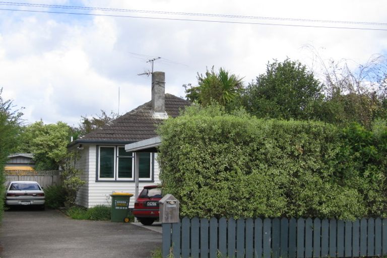 Photo of property in 5 Hayman Place, Beach Haven, Auckland, 0626