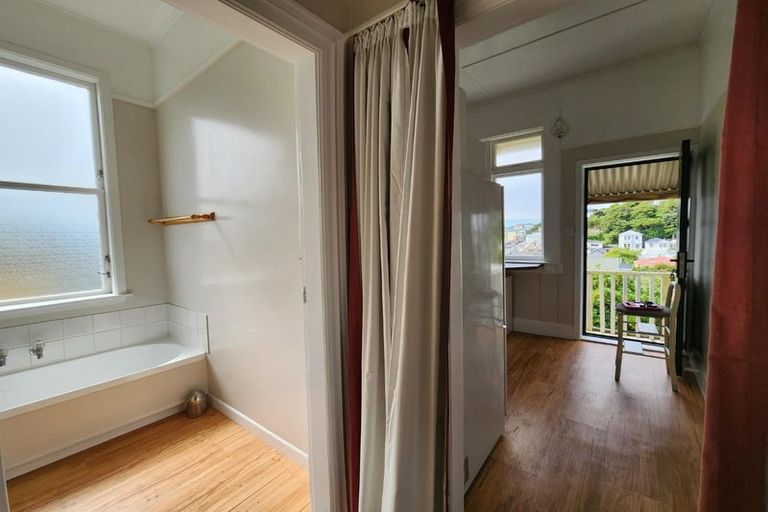 Photo of property in 113 Pirie Street, Mount Victoria, Wellington, 6011
