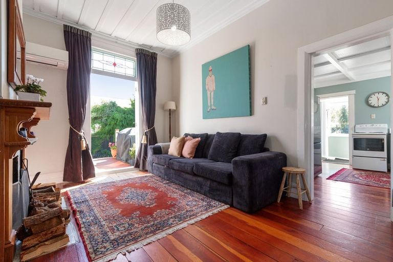 Photo of property in 12 Stanley Avenue, Te Aroha, 3320