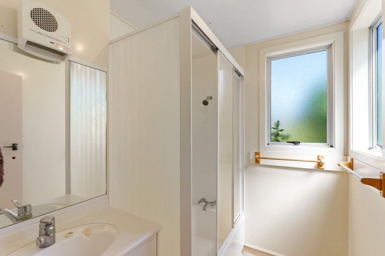 Photo of property in 69 Sims Road, Te Horo Beach, Otaki, 5581