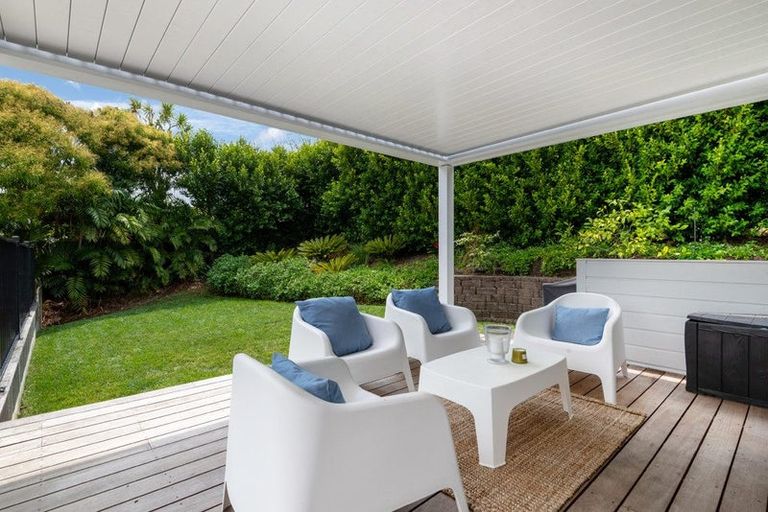 Photo of property in 1/15 Hart Road, Hauraki, Auckland, 0622