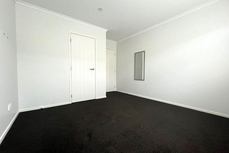 Photo of property in 7a Collingwood Road, Waiuku, 2123