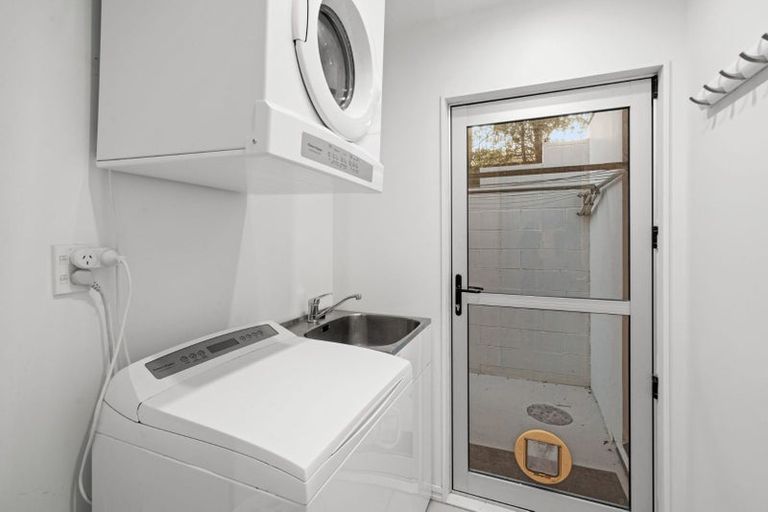 Photo of property in 12 Lady Polson Lane, Cashmere, Christchurch, 8022