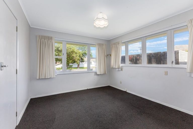 Photo of property in 11 Brees Street, Epuni, Lower Hutt, 5011