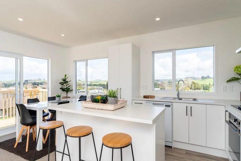 Photo of property in 1 Fantail Way, Mangawhai, 0505