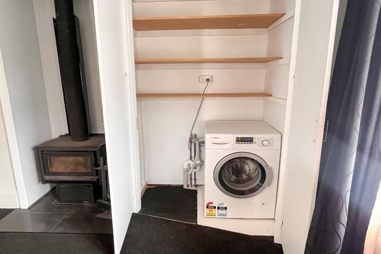 Photo of property in 19 North Parade, Richmond, Christchurch, 8013