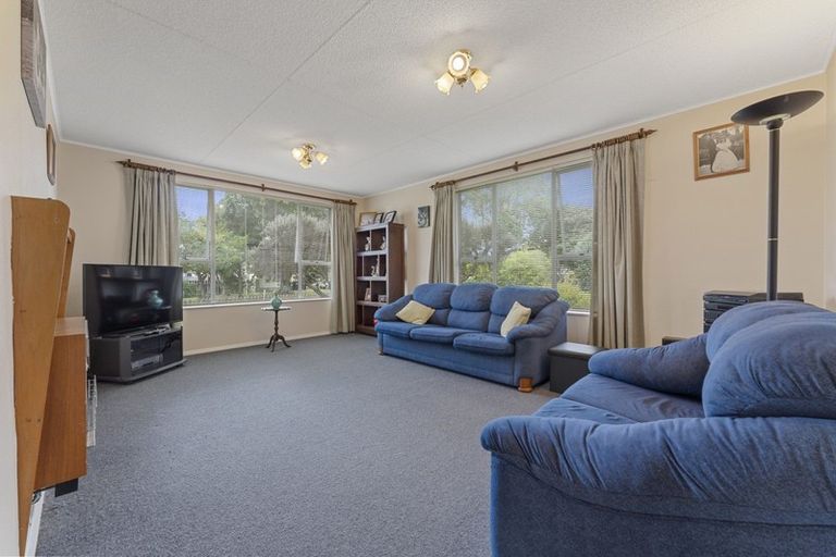 Photo of property in 22 Monowai Place, Westbrook, Palmerston North, 4412