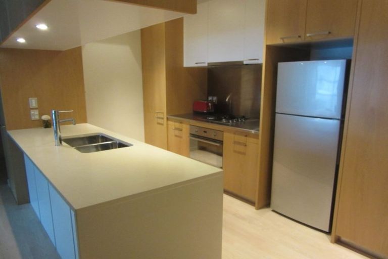 Photo of property in Chews Lane Apartments, 15d/9 Chews Lane, Wellington Central, Wellington, 6011