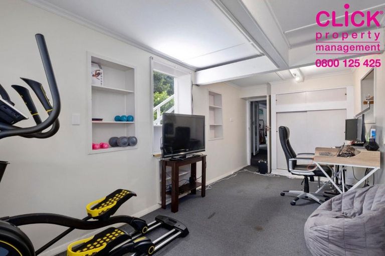 Photo of property in 348 Kenmure Road, Kenmure, Dunedin, 9011