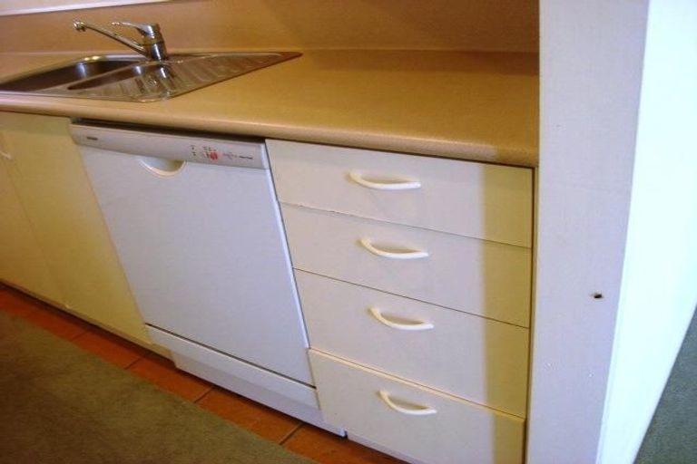 Photo of property in 1/3 Caribbean Drive, Unsworth Heights, Auckland, 0632