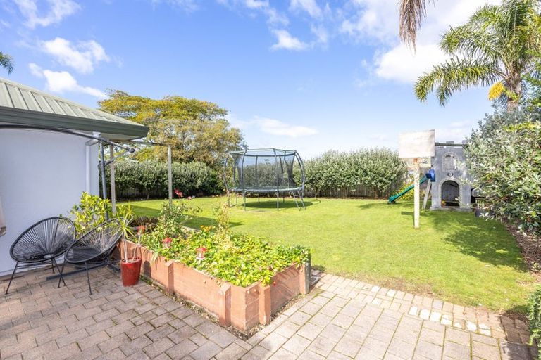 Photo of property in 33 Ayrshire Drive, Grandview Heights, Hamilton, 3200