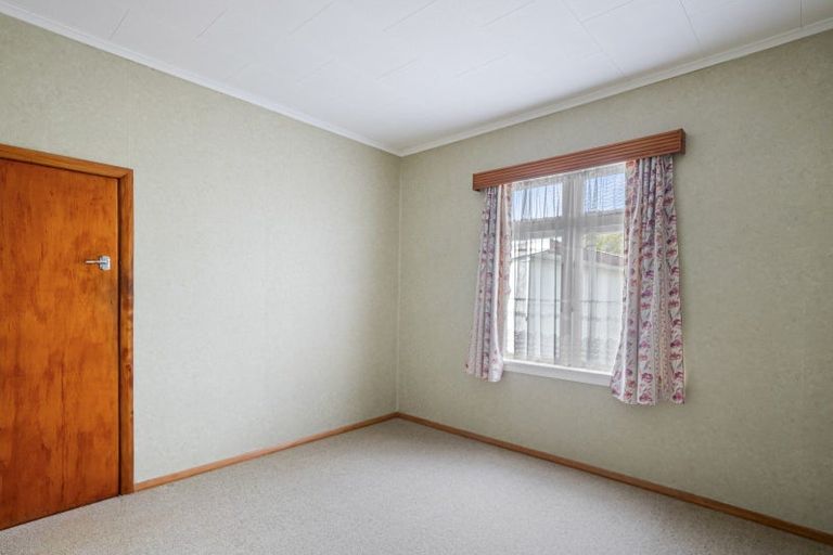 Photo of property in 26 George Street, Levin, 5510