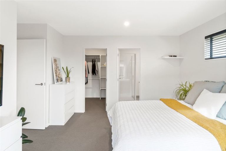 Photo of property in 36 Broadway Parade, Rolleston, 7615