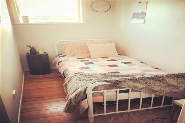 Photo of property in 3 Beatty Avenue, Manurewa, Auckland, 2102