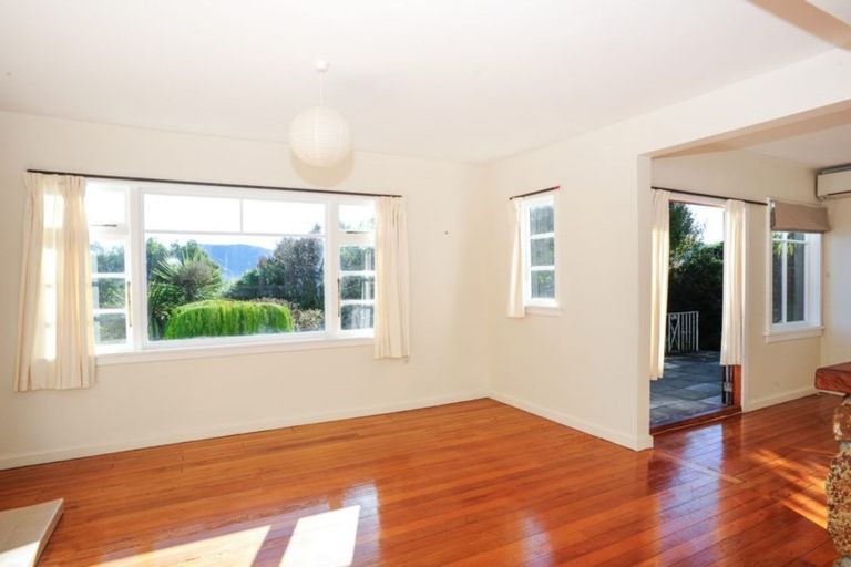 Photo of property in 48 Marine Drive, Diamond Harbour, Lyttelton, 8971