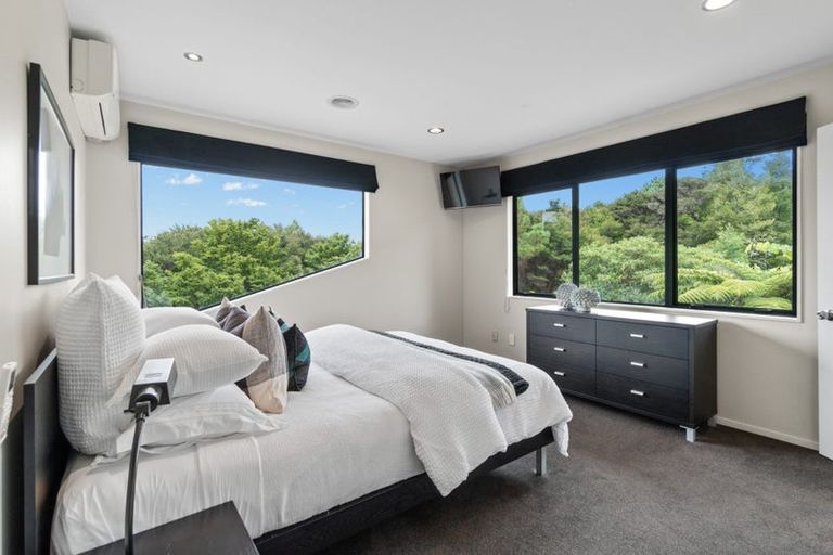 Photo of property in 127 Onetaunga Road, Chatswood, Auckland, 0626