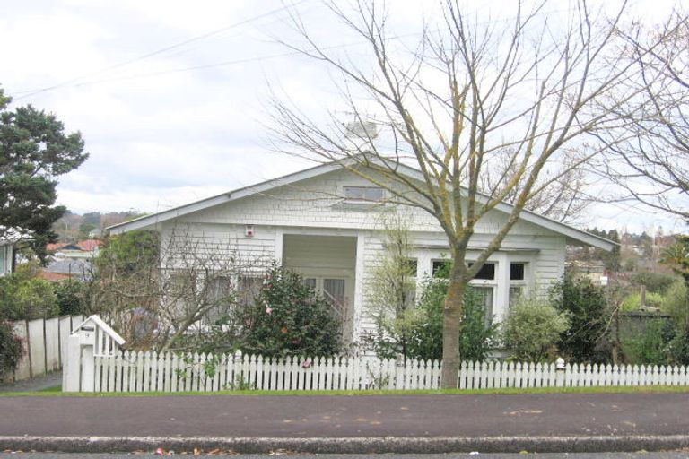 Photo of property in 9 Mahoe Street, Melville, Hamilton, 3206
