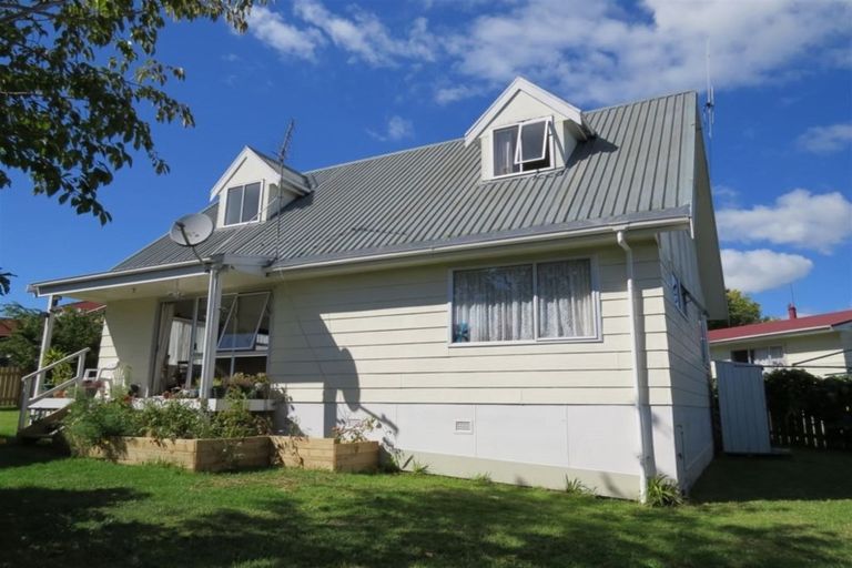 Photo of property in 35a Edgehill Place, Te Puke, 3119