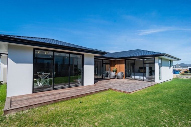 Photo of property in 22 Meadowstone Street, Gleniti, Timaru, 7910