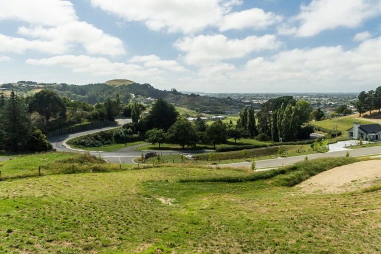 Photo of property in 3 Te Roera Drive, Taradale, Napier, 4112