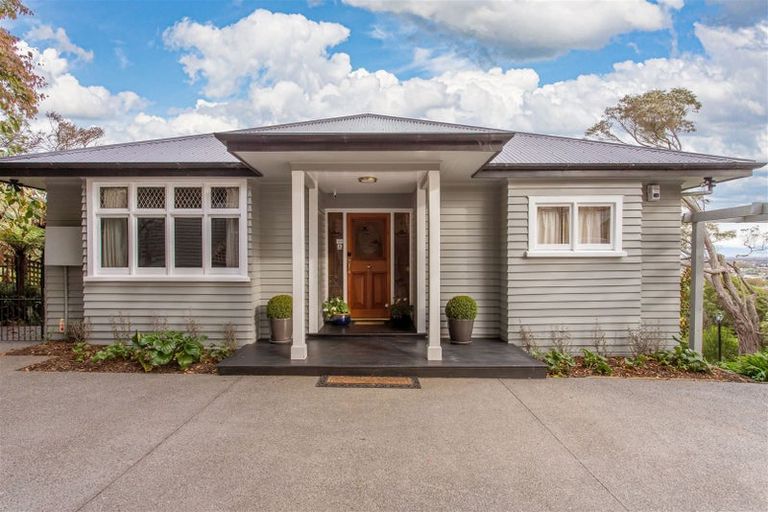 Photo of property in 16 Huntsbury Avenue, Huntsbury, Christchurch, 8022