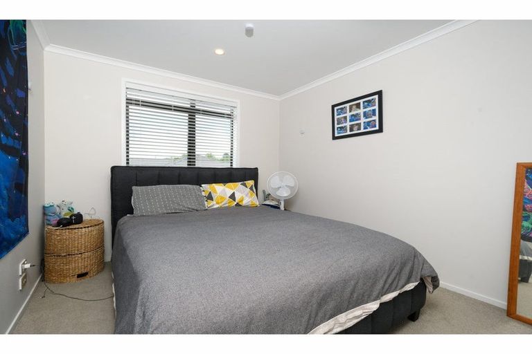 Photo of property in 12b Dida Park Drive, Kumeu, 0810