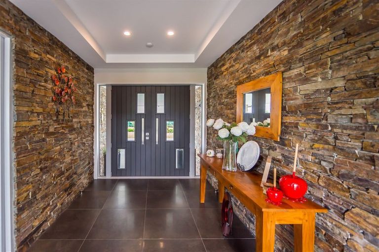 Photo of property in 108 Shepherd Avenue, West Melton, 7618