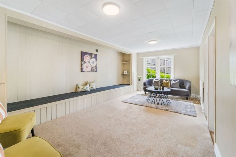 Photo of property in 75 Stanmore Bay Road, Stanmore Bay, Whangaparaoa, 0932