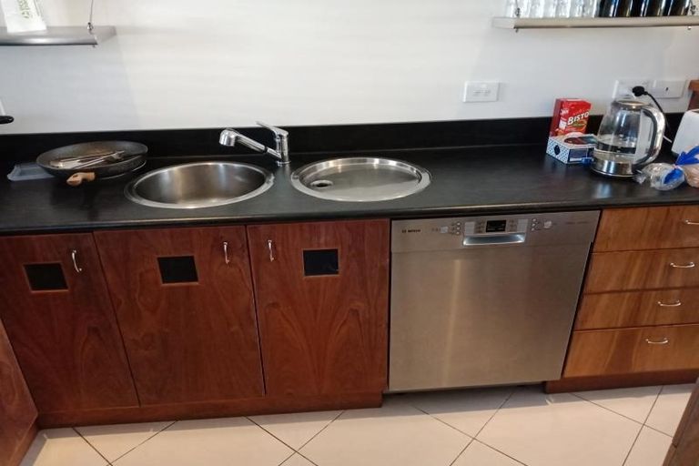 Photo of property in 30 Nelson Street, Petone, Lower Hutt, 5012