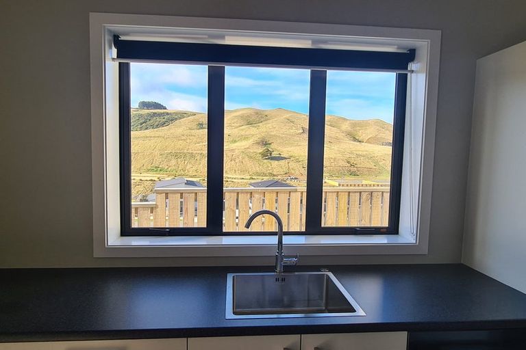 Photo of property in 93 Melksham Drive, Churton Park, Wellington, 6037