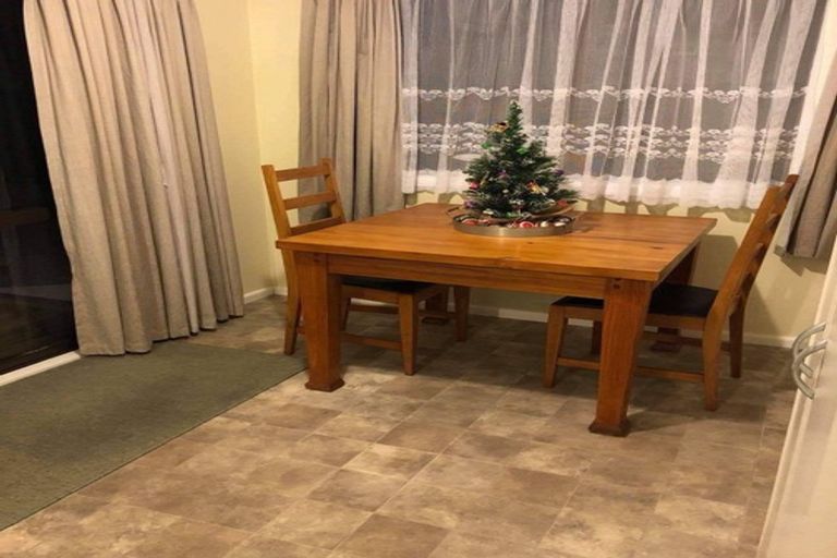 Photo of property in 137 Cambridge Street, Levin, 5510