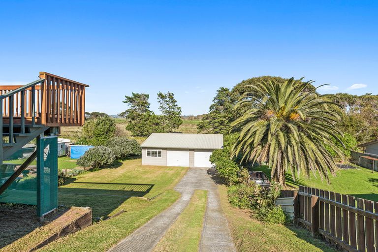 Photo of property in 344 Pukehina Parade, Pukehina, Te Puke, 3189