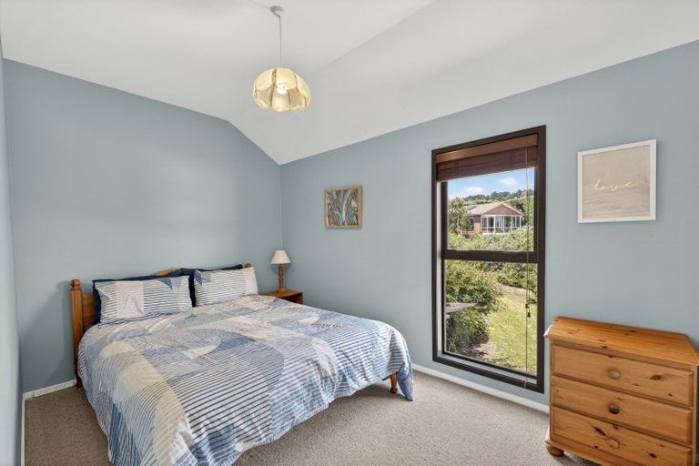 Photo of property in 11 Emerson Crescent, Diamond Harbour,  8971