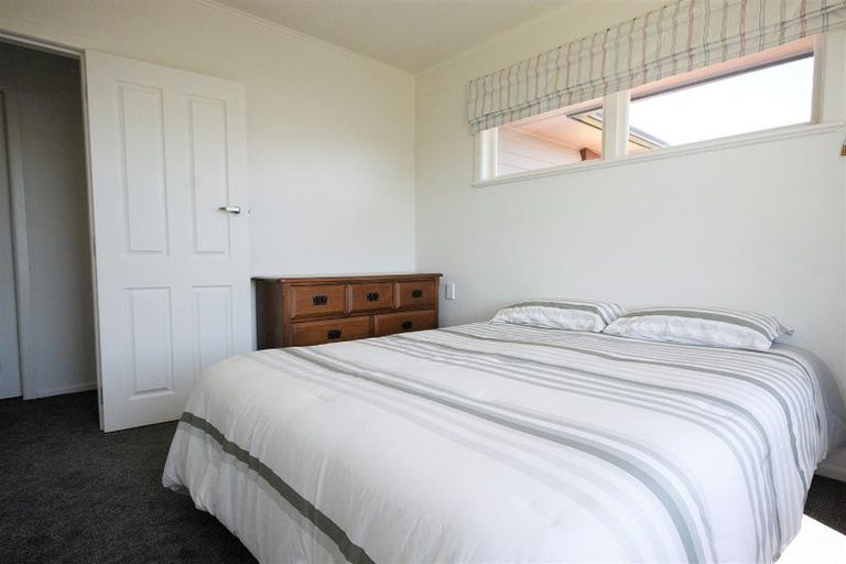 Photo of property in 5 Porikapa Road, Owhata, Rotorua, 3010