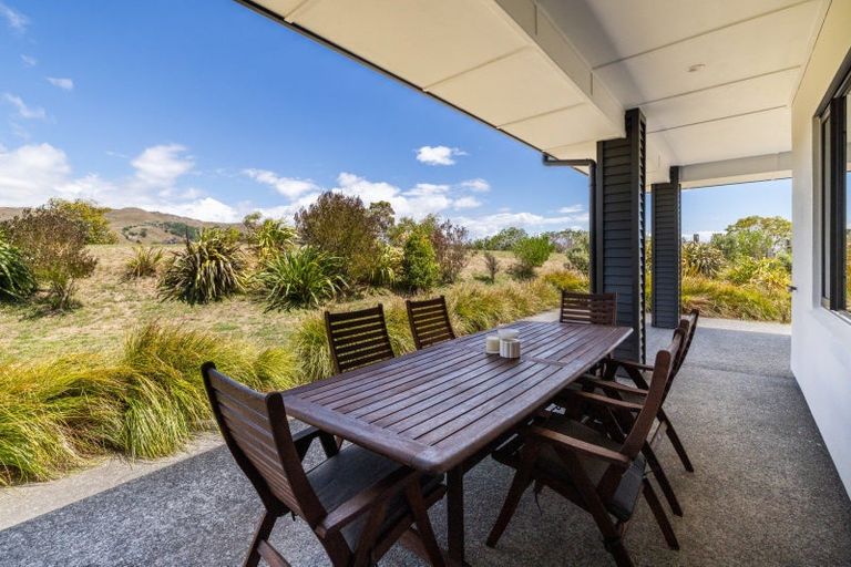 Photo of property in 63 Waipuka Road, Waimarama, Havelock North, 4294