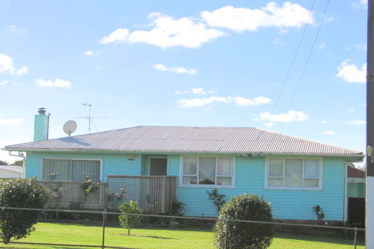 Photo of property in 16 Boundary Road, Clover Park, Auckland, 2019