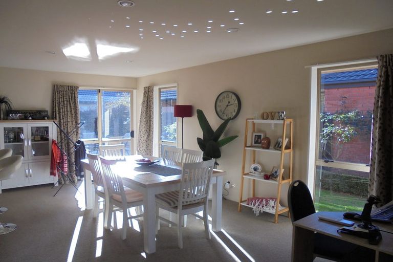 Photo of property in 8 Bibiana Street, Aidanfield, Christchurch, 8025