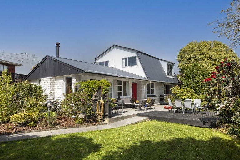 Photo of property in 43 Santa Rosa Avenue, Halswell, Christchurch, 8025