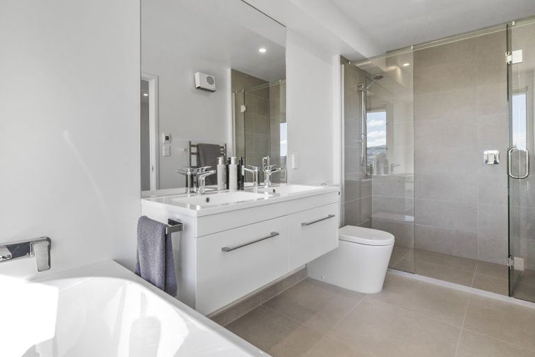 Photo of property in 2/315 Highgate, Roslyn, Dunedin, 9010