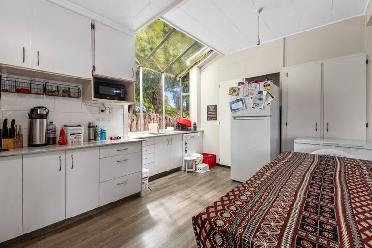 Photo of property in 100 Ranolf Street, Glenholme, Rotorua, 3010