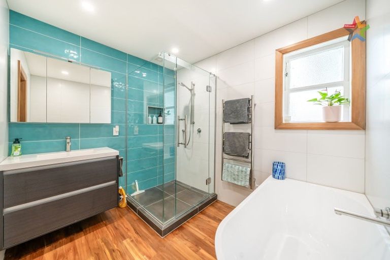 Photo of property in 48 Brook Street, Waterloo, Lower Hutt, 5011