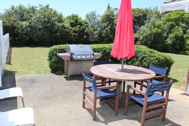 Photo of property in 38 Henson Road, Whitford, Howick, 2571