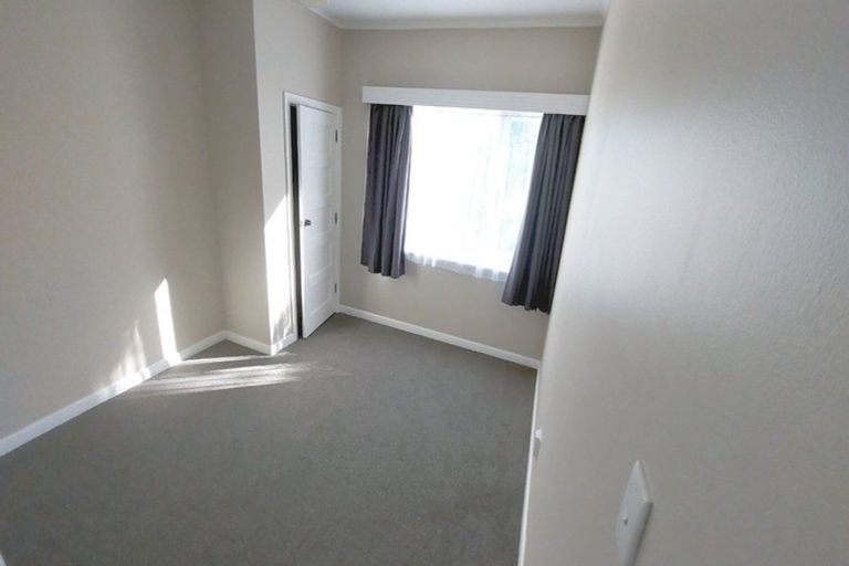 Photo of property in 4/120 Waiwhetu Road, Waterloo, Lower Hutt, 5011
