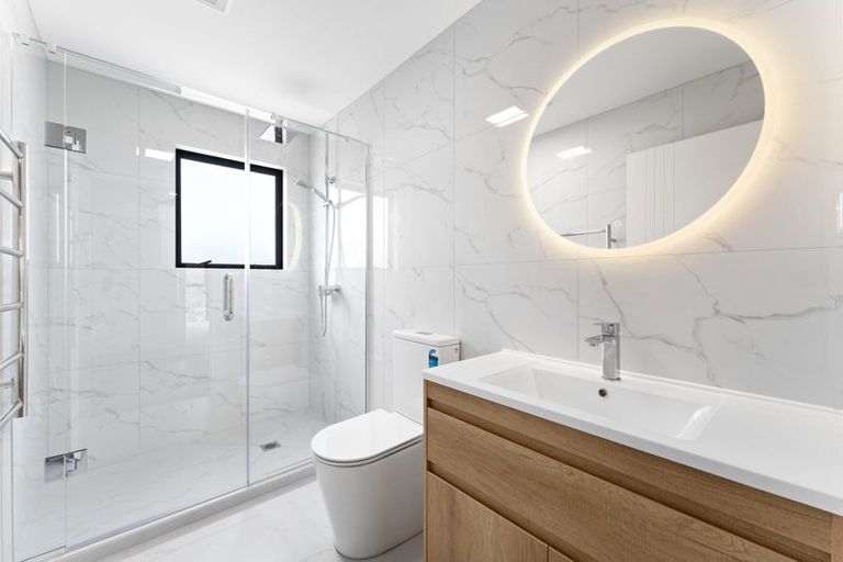 Photo of property in 13b Lipton Grove, Opaheke, Papakura, 2113