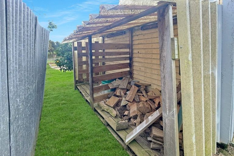 Photo of property in 11 Julyan Street, Shannon, 4821