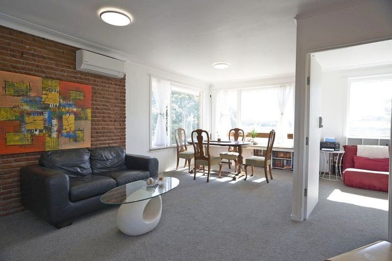 Photo of property in 32 Kirkbride Road, Mangere Bridge, Auckland, 2022