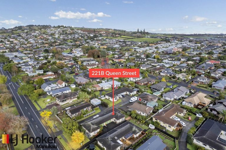 Photo of property in 221b Queen Street, Pukekohe, 2120