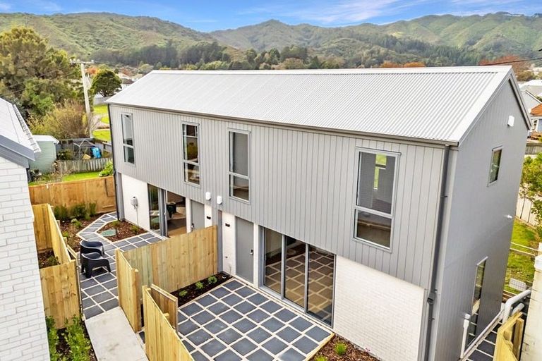 Photo of property in 9/16 Sladden Street, Naenae, Lower Hutt, 5011